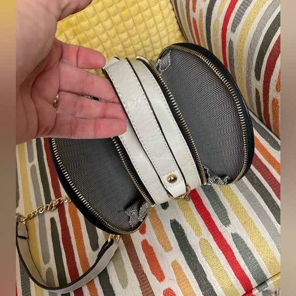 Elegant White & Cream Round Crossbody Bag. NWOT - Picture 9 of 9